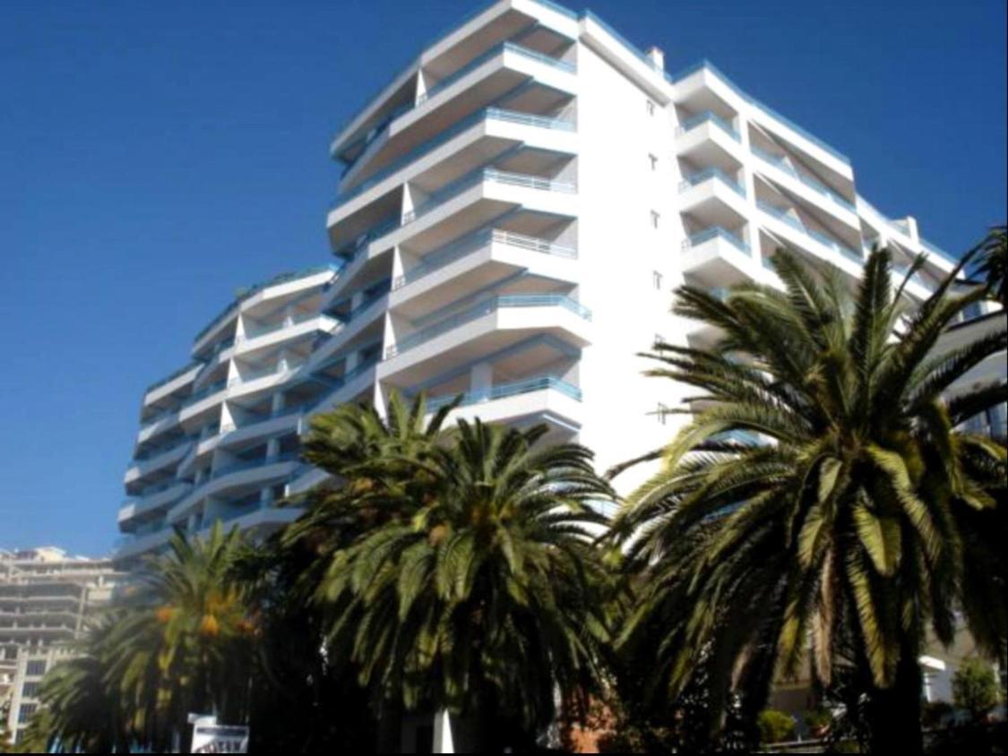 Aquamarine Apartments Sarande Bagian luar foto